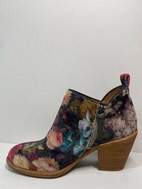Sofft Floral Print Velvet Booties Textile Upper Zip Size 6 Like New No Box